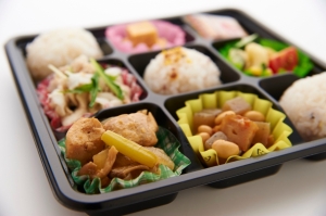 手作り弁当　ぶた八