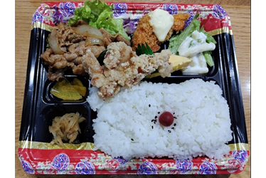 お弁当の花かご