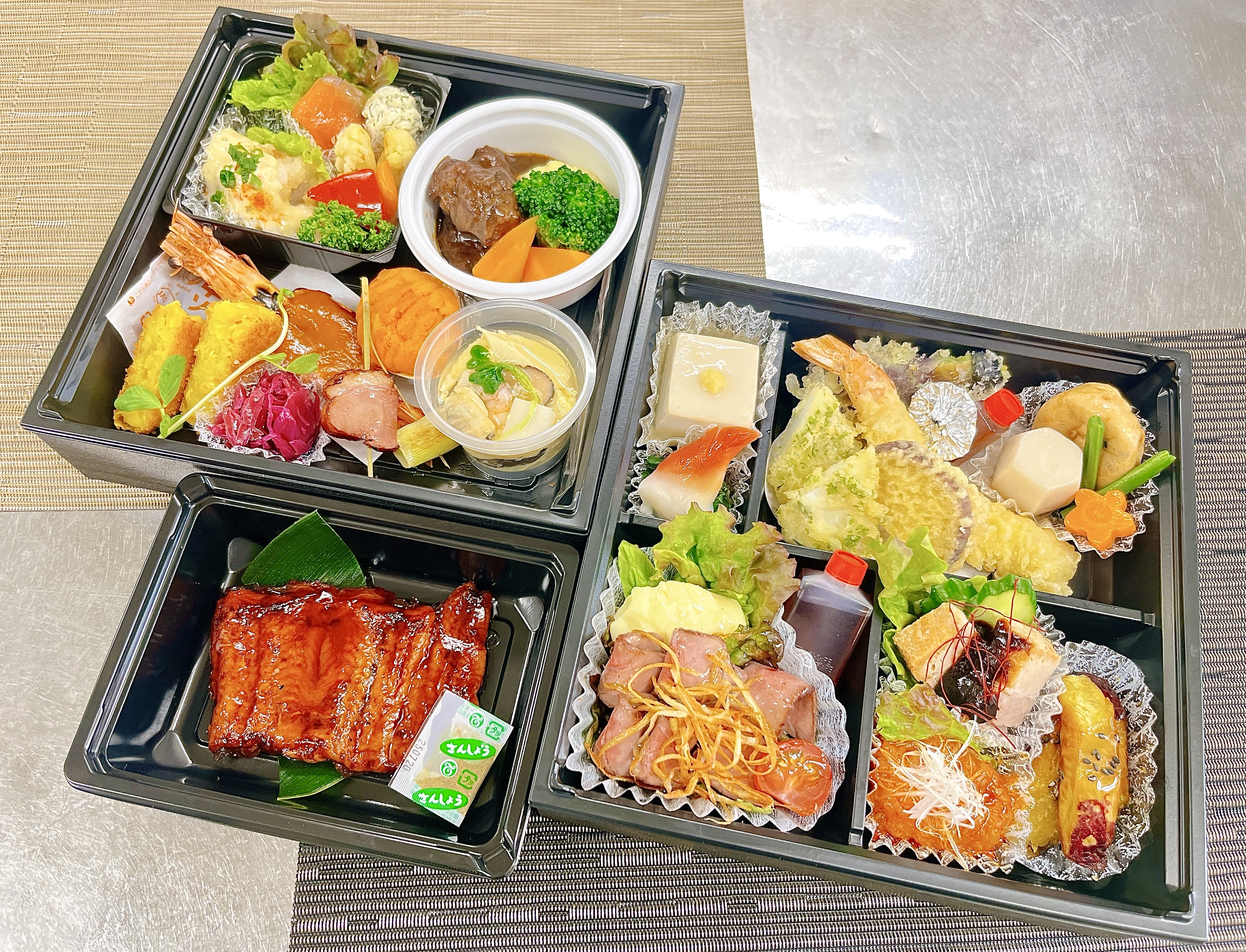 仕出し・テイクアウト　株式会社　鈴忠